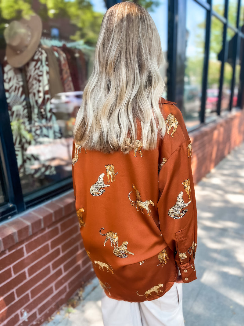 Chasing Leos Button Up - Camel