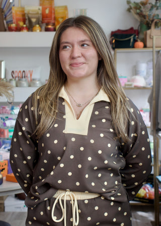 Polka Dot Contr Set Top - Mocha
