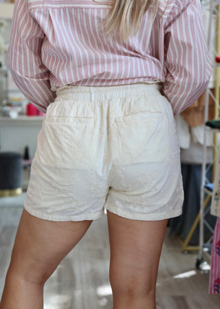 Audra Short - Vintage Cream