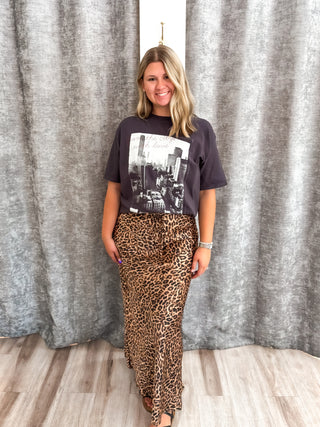 Big Apple City Tee - Black Sand