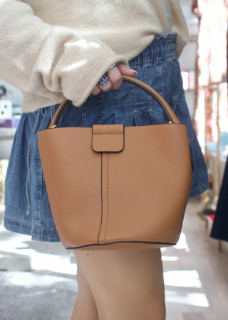 Farrah Bucket Bag - Taupe