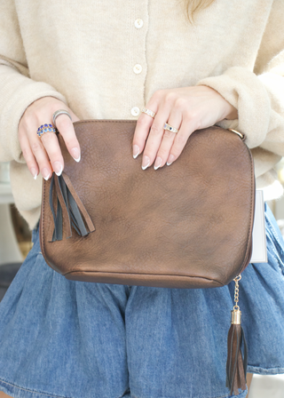 Dylan Tassel Crossbody - Cocoa Pearl